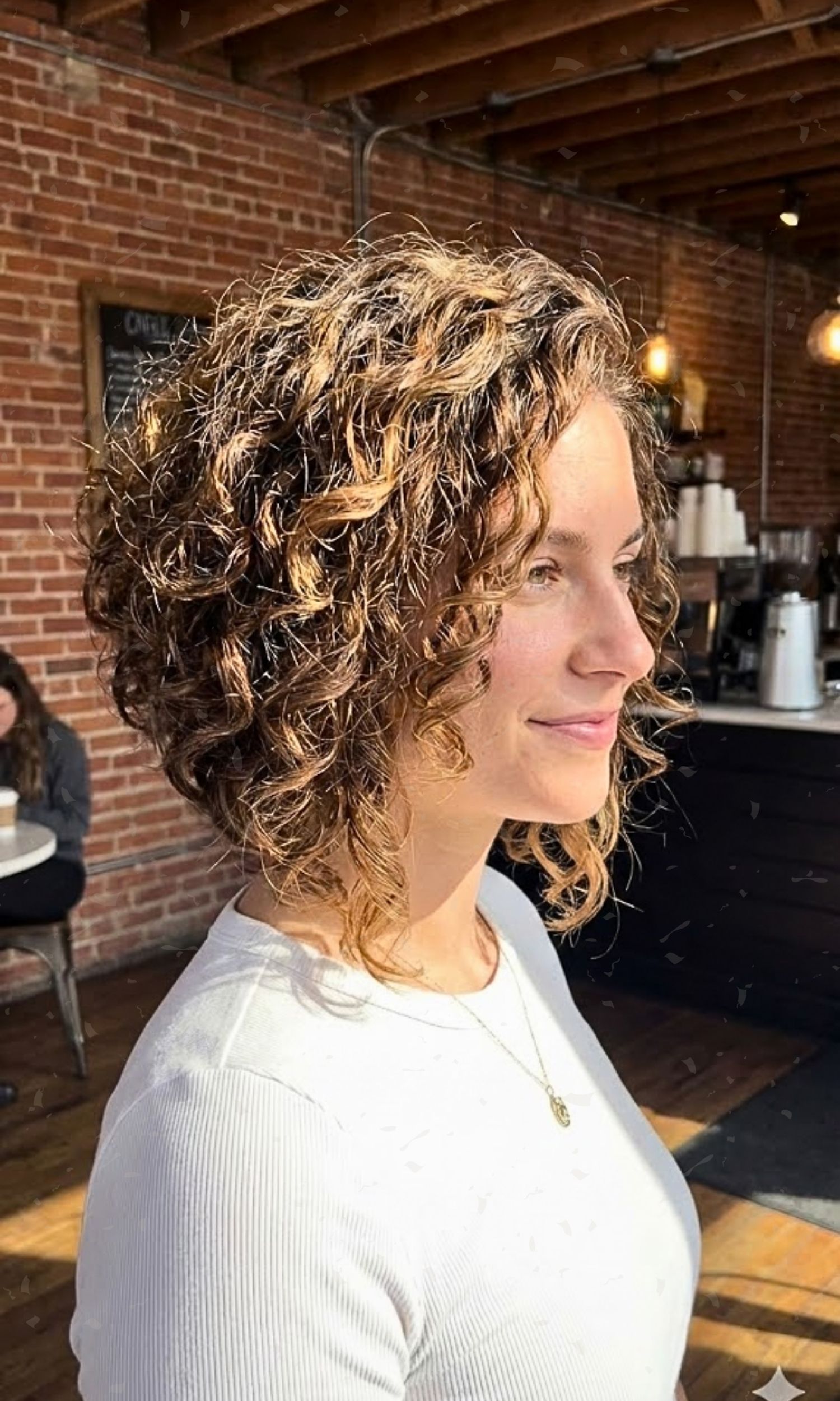 20 Inverted Bob Haircuts That Look Amazing on Curly Hair