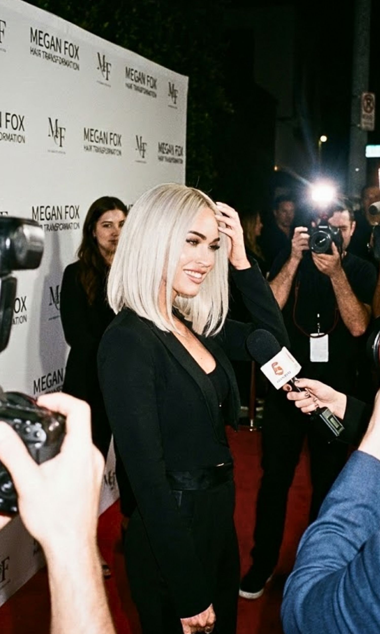 Megan Fox Unveils a Stunning New Hair Transformation