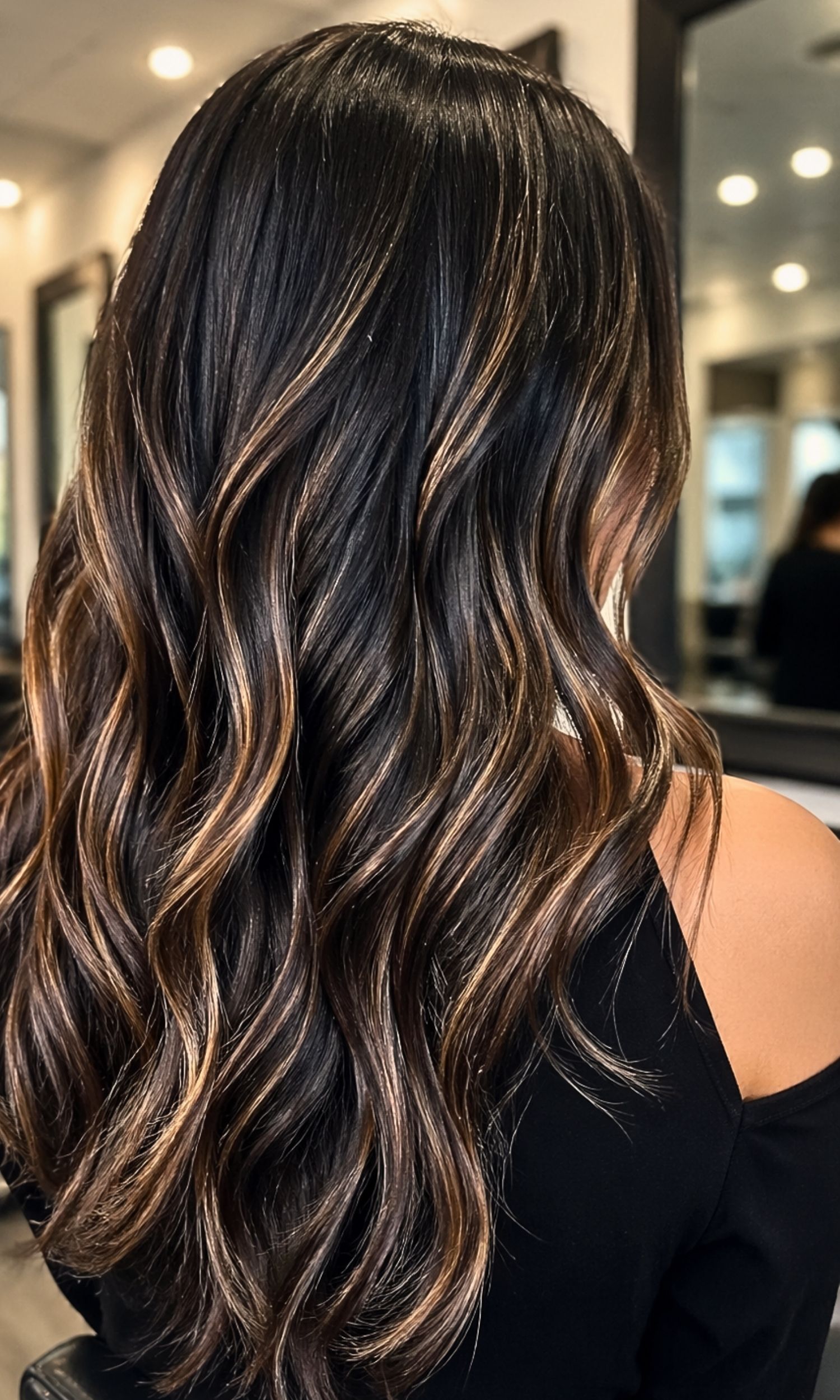 Trending Highlight Techniques for Dark Hair: Fresh Ideas That Truly Shine